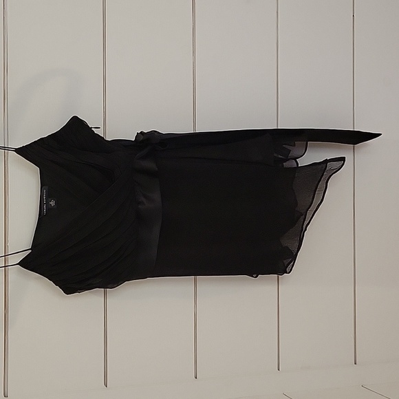 Banana Republic size 2 silk camisole top with bow - Picture 1 of 5